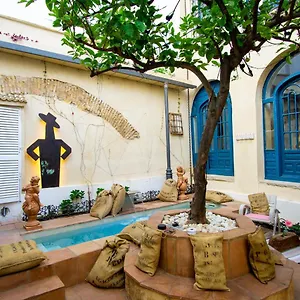 Apartament Sharis