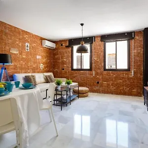 Semi-industrial Palacio Castilla Apartment